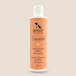 Frasco de acondicionador natural con aclarado Suavidad ANTON Loyal Companions para perros, 250 ml. Fórmula de origen natural que suaviza, desenreda y aporta brillo al pelaje.