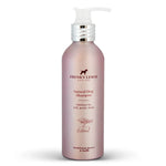 Champú para perros Frenky Lewis Sandalwood, Jasmine & Vanilla, en envase rosa de 200 ml con dosificador blanco, sobre fondo blanco.
