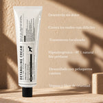 Crema desenredante para perros Frenky Lewis de 150 ml, con fórmula hipoalergénica sin perfume y un 97 % de ingredientes de origen natural, para facilitar la eliminación de nudos.