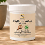 Suplemento natural Psyllium rubio en polvo ECO para perros y gatos sobre superficie de madera con luz natural, formulado para apoyar la digestión y la regulación del tránsito intestinal – ANTON LC