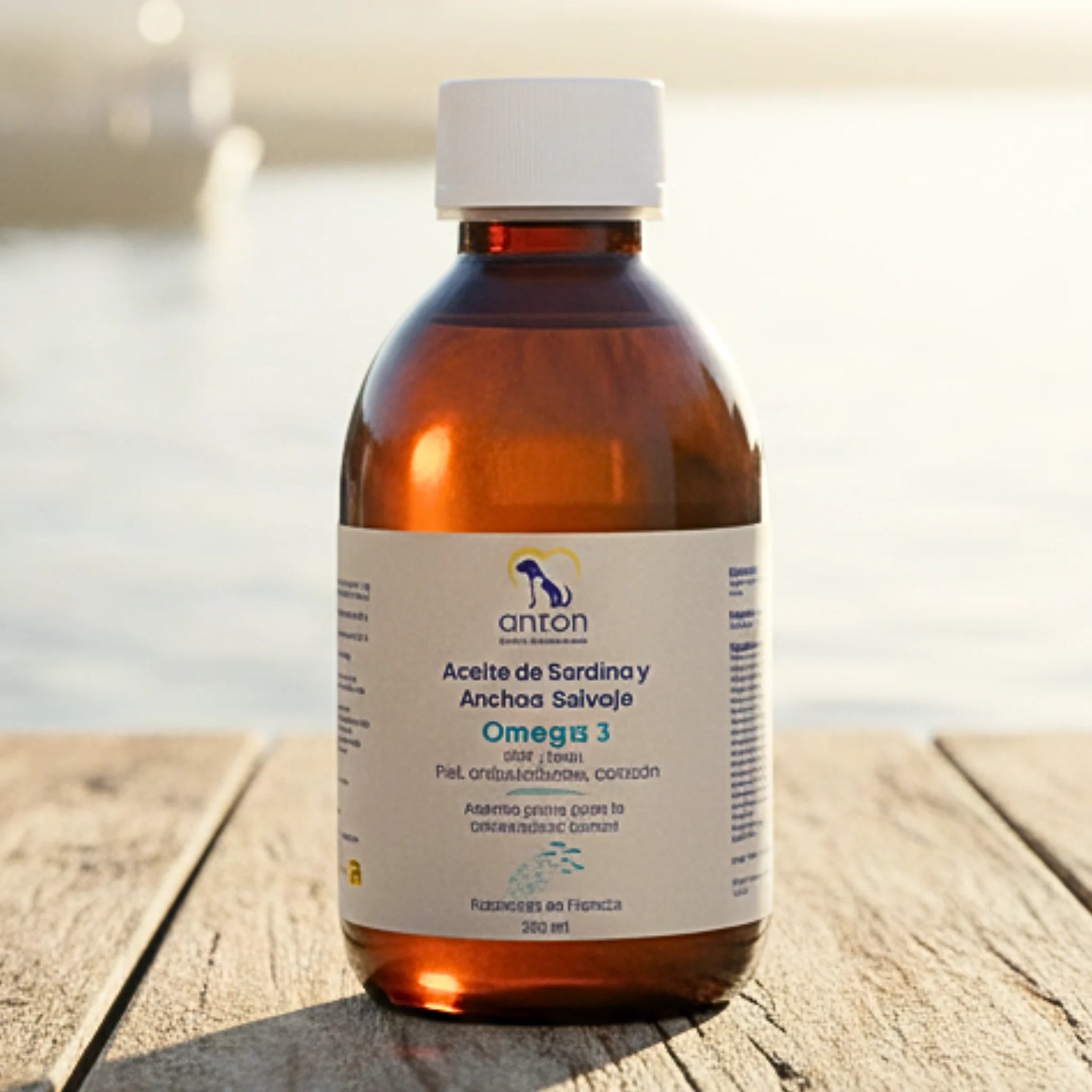 Aceite natural de sardina y anchoa salvaje rico en Omega 3 para perros y gatos. Apoya la piel, articulaciones, defensas y corazón. Fabricado en Francia por ANTON Loyal Companions.