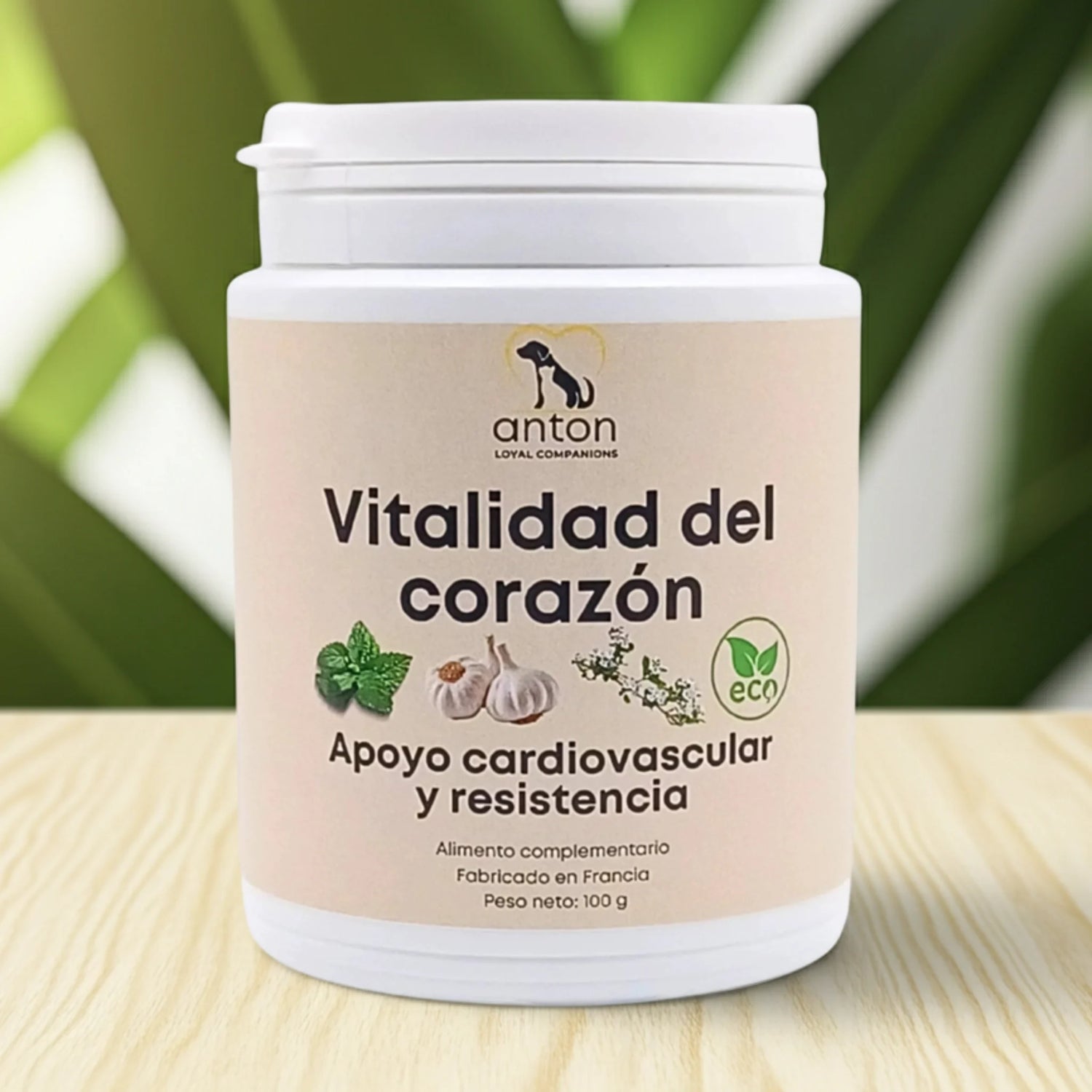 Suplemento natural Vitalidad del Corazón ECO en polvo para perros y gatos que apoya la circulación, el ritmo cardíaco y la energía. Fabricado en Francia por ANTON Loyal Companions.